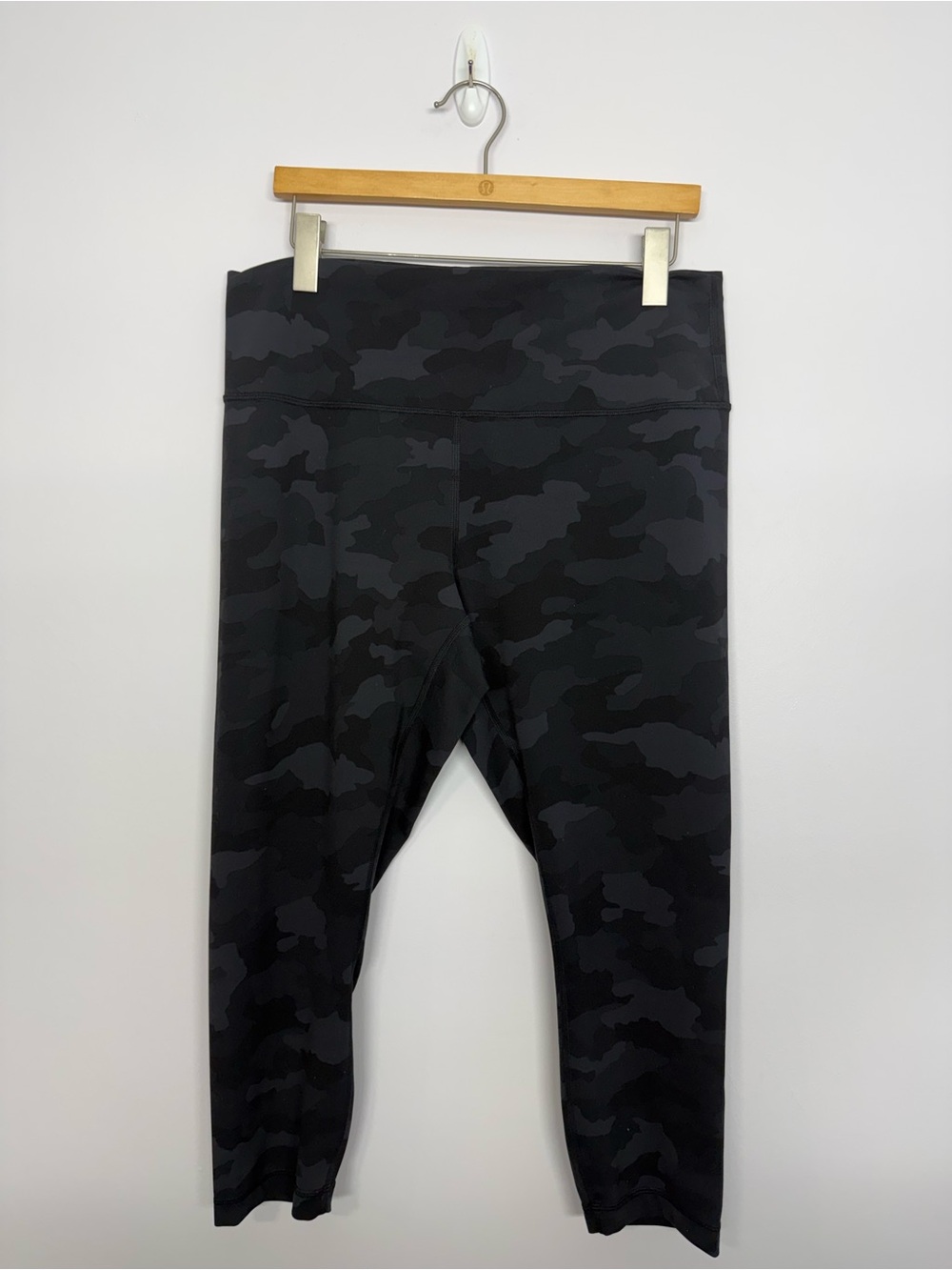 Lululemon Wunder Train High-Rise Crop 23" Heritage 365 Camo Deep Coal Sz 16